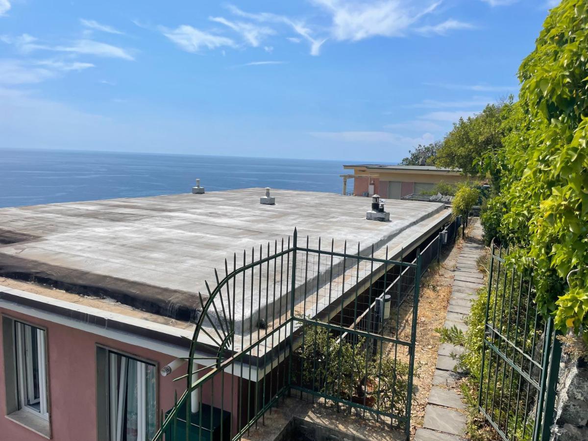 Apartmán Ocean View Flat With Wi-Fi, Ac And Elevator To Town Levanto Exteriér fotografie